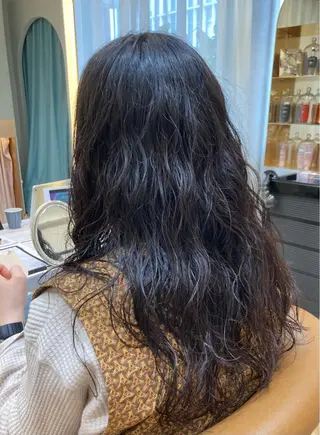 ロング パーマ 🛑柔らか透明感 カラー🛑大谷のヘアスタイル