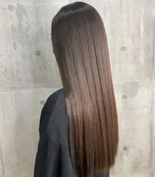 セミロング カラー 【透明感、艶髪】西村 有司のヘアスタイル