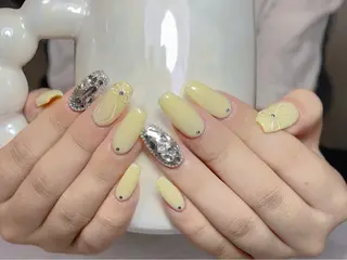 ネイル 西野 カナのネイルデザイン