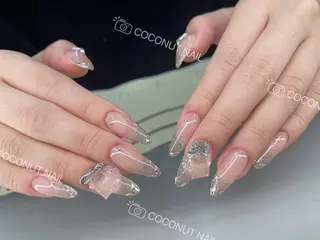 ネイル 神田 ココナッツのネイルデザイン