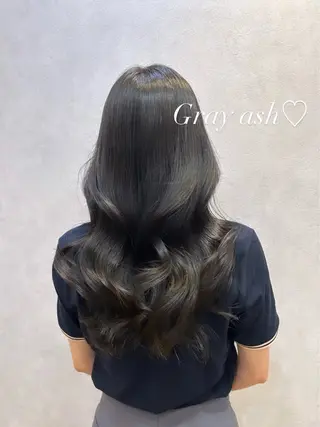 セミロング カラー ヘアアレンジ 🩷韓国ヘア/ヨシン モリ🩷Maikaのヘアスタイル
