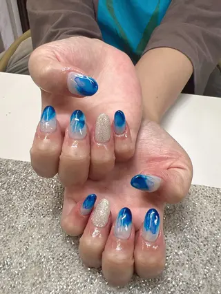 ネイル Guarendo錦糸町店所属・ガレンドウ 白澤 愛子のネイルデザイン