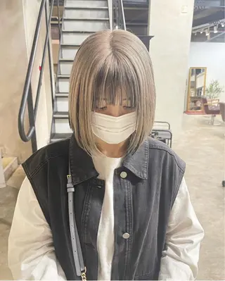 ショート 垢抜け透明感カラー 🧚🏻♀️ミユウのヘアスタイル