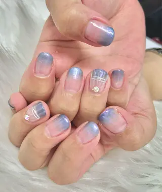 ネイル KIREIE Satomiのネイルデザイン