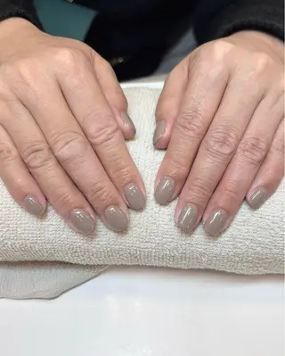 ネイル 宮崎 柊色のネイルデザイン