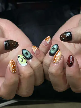 ネイル Iconic Nailのネイルデザイン