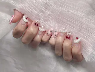 ネイル Lee Nailsのネイルデザイン