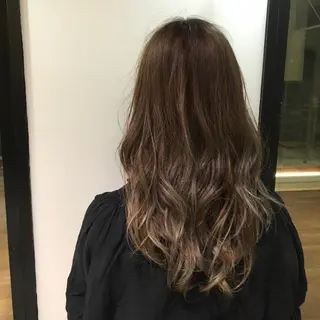 ロング カラー 國村 優のヘアスタイル