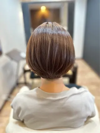 ショート カラー AFLOAT satomiのヘアスタイル