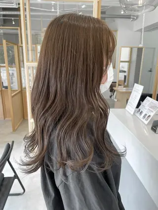 ロング カラー ヘアアレンジ mareka/顔周り /透明感カラー🤍のヘアスタイル