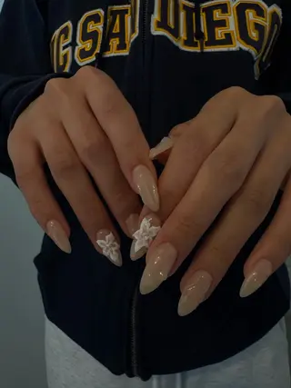 ネイル SUZU .のネイルデザイン