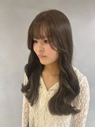 ロング Maki /透明感カラーのヘアスタイル