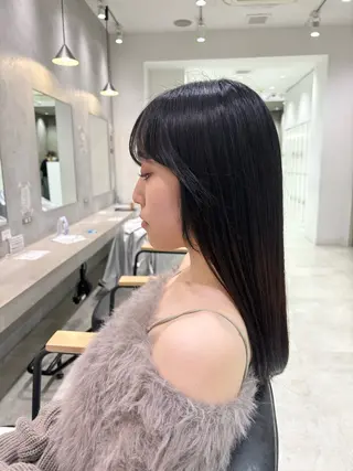 セミロング 羽田 莉野のヘアスタイル