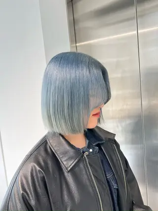 ミディアム カラー 赤みゼロ/透明感 カラー🌿KANTAのヘアスタイル