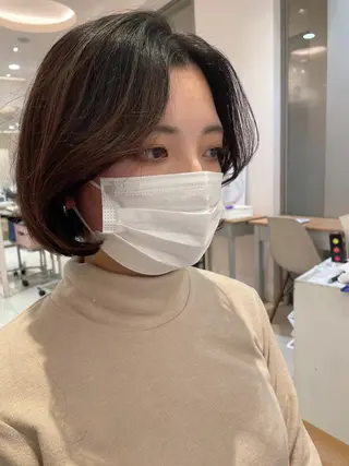 ミディアム ショートショートボブ うるはのヘアスタイル