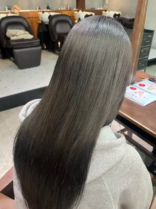 セミロング 佐藤 脩茉のヘアスタイル