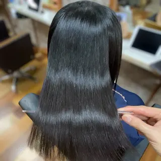 セミロング 【金沢文庫4分】髪質 改善/縮毛矯正アラタのヘアスタイル