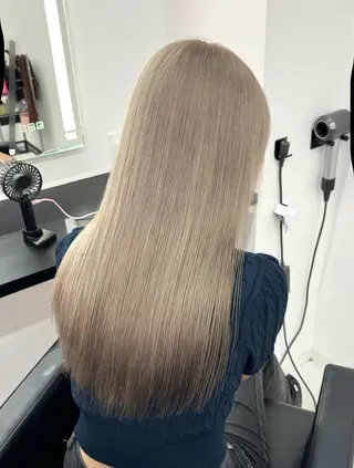 ロング カラー 池袋/カラー/ リオナのヘアスタイル