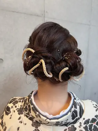 ミディアム ヘアアレンジ 勝野 麻美のヘアスタイル