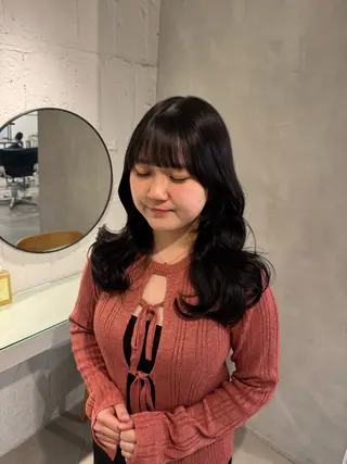 セミロング 新宿/顔周りカット +レイヤー＝しずく♩のヘアスタイル