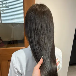 ロング カラー satone 🩵のヘアスタイル