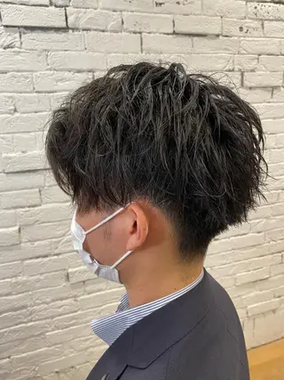 メンズ 前田 輝のヘアスタイル