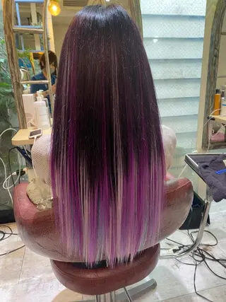 ロング カラー ササ キのヘアスタイル