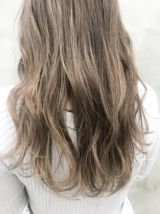 カラー モエ 代々木公園/神山町のヘアスタイル