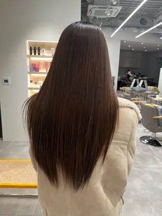 ロング 渡邊 百咲のヘアスタイル
