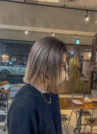 セミロング カラー 海外デザイン🇺🇸 石渡諒太のヘアスタイル