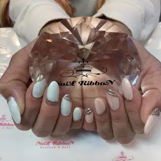 ネイル ネイルリボン 受付スタッフのネイルデザイン