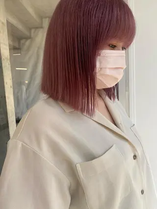 ショート カラー センターパート/ 暖色カラーayuのヘアスタイル