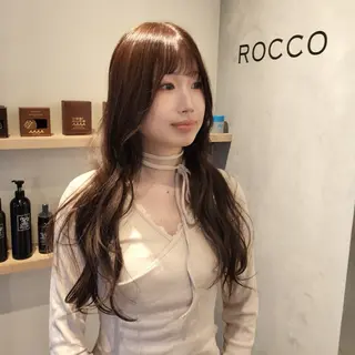 カラー HINAKO/ ROCCOのヘアスタイル