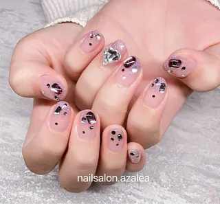 ネイル R inのネイルデザイン