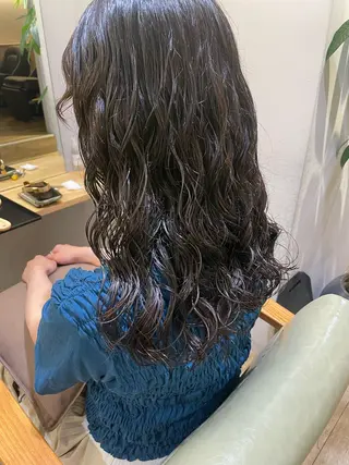 ロング パーマ モモ🍑 レイヤー/ボブ/暖色のヘアスタイル