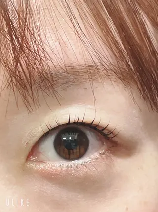 マツエク・マツパ 井上 真里奈のヘアスタイル