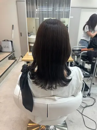 ミディアム 丸山 心 / 艶カラーのヘアスタイル