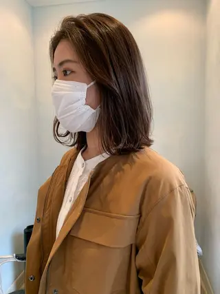ミディアム カラー SAKINO. ベージュカラーのヘアスタイル
