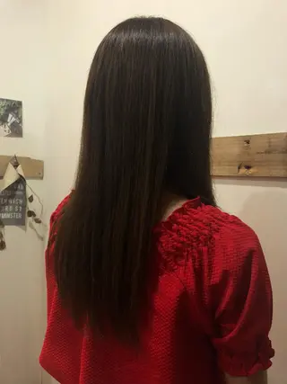 ロング カラー 佐伯 真奈のヘアスタイル