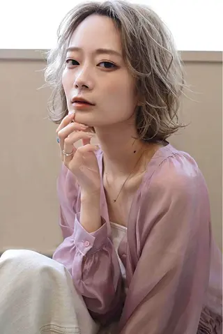 ミディアム カラー パーマ ROKKAN motoのヘアスタイル