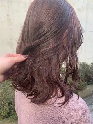 カラー 𩵋住 佳帆のヘアスタイル