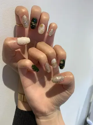 ネイル マキノ ユイのネイルデザイン