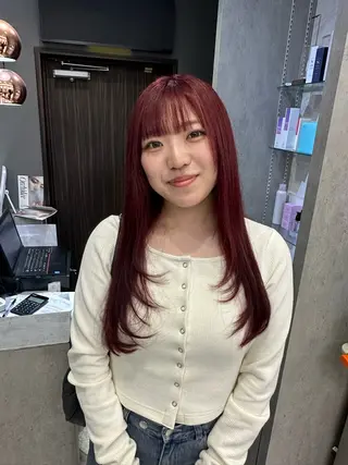 セミロング AYAKASA 暖色カラー/レイヤーのヘアスタイル