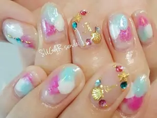 ネイル 鈴木 ゆかりのネイルデザイン