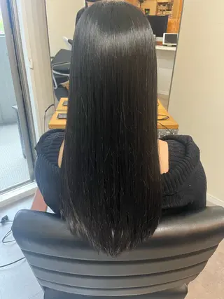 ロング OFF YUYAのヘアスタイル