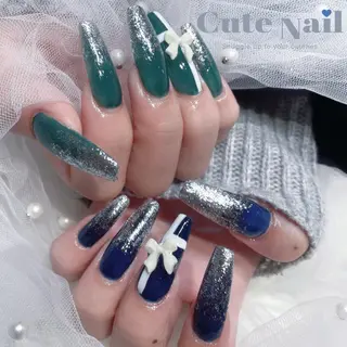 ネイル ️🫧もこ 艶感ネイル🫧のネイルデザイン