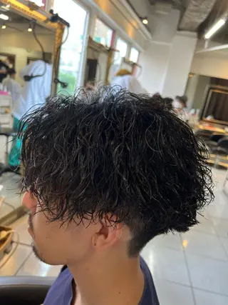 パーマ メンズ パーマ特化美容師 茂木広幸のヘアスタイル
