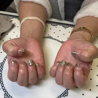 ネイル EYEST クロダのネイルデザイン