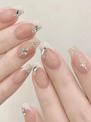 ネイル lucky nail 歌舞伎町のネイルデザイン