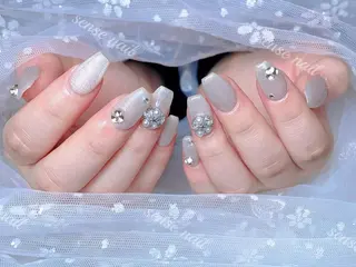 ネイル Queening 🦋のネイルデザイン